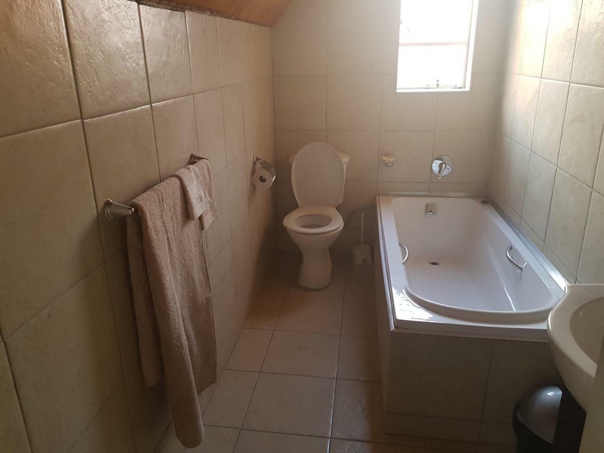 Weeping Willow Midrand Exterior foto